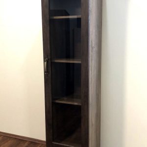 PIER „P2” VITRINES SZEKRÉNY